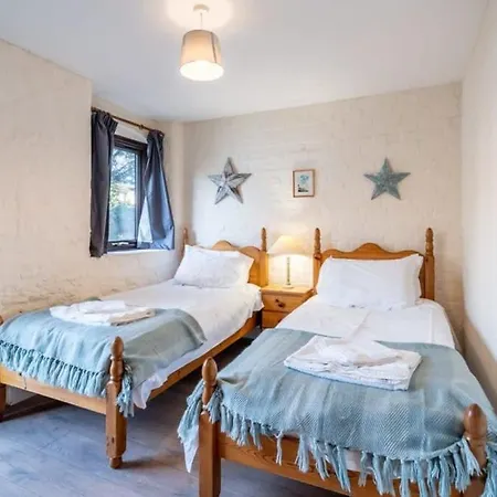 Holiday home Duo Of Lovely Nr - Sleeps 10